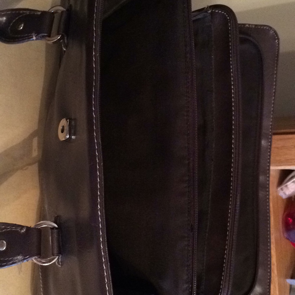 Liz Claiborne purse